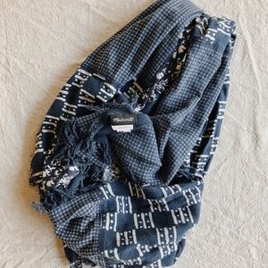 Madewell scarf